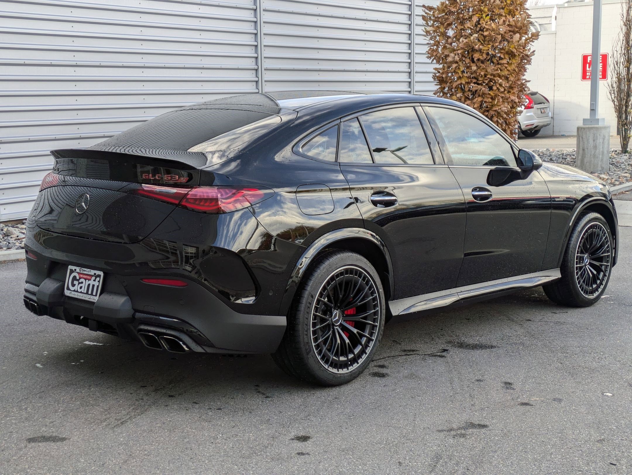 2025 Mercedes Benz GLC AMG 63 S E PERFORMANCE photo 3