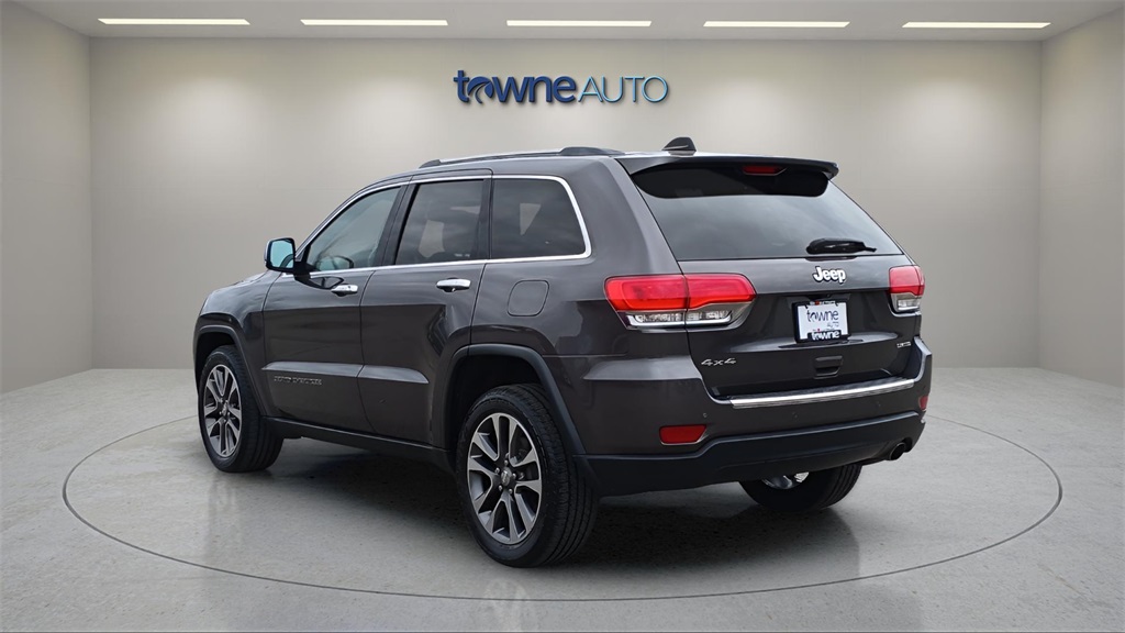 2018 Jeep Grand Cherokee Limited photo 2
