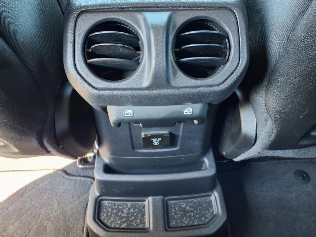 2022 Jeep Wrangler Unlimited Rubicon 4xe photo 13