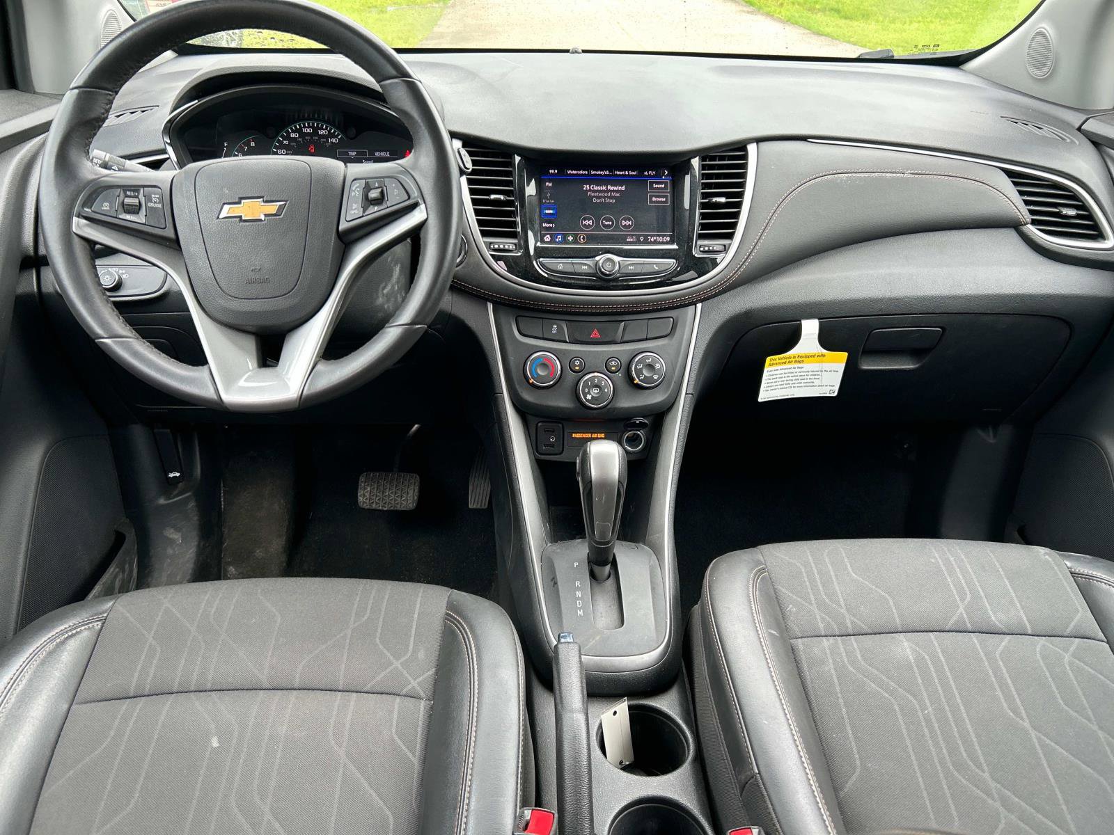 2022 Chevrolet Trax LT photo 13