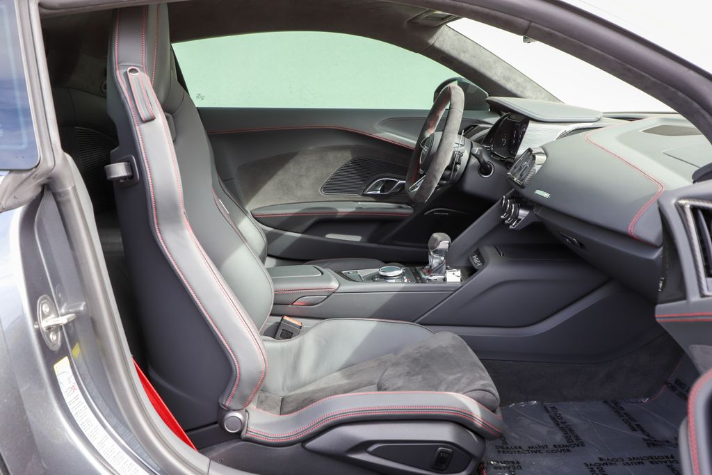 2023 Audi R8 5.2 photo 39