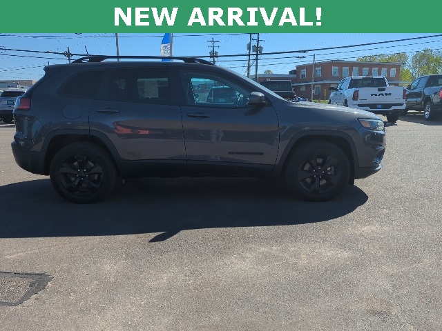 2020 Jeep Cherokee Altitude photo 3