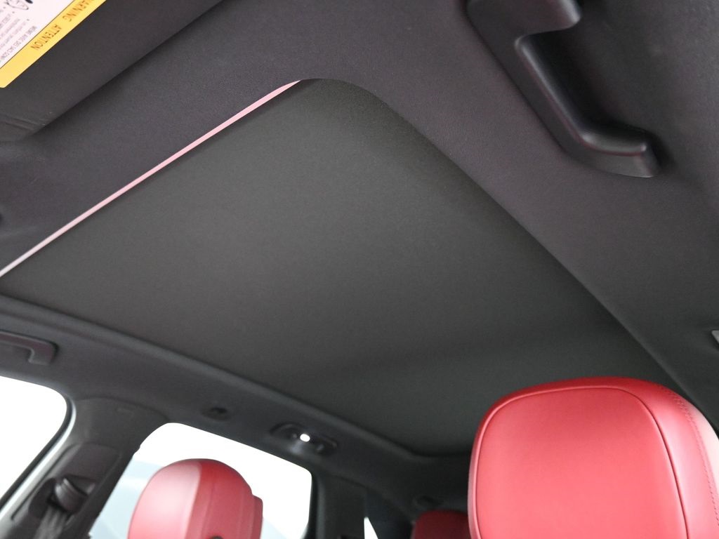 2023 Porsche Cayenne Base photo 20