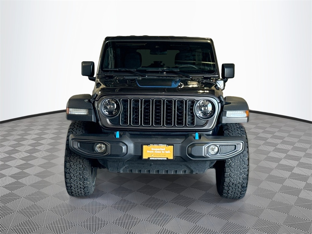 2024 Jeep Wrangler Rubicon 4xe photo 2