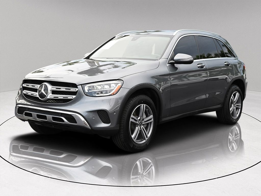 2021 Mercedes Benz GLC 300 photo 2