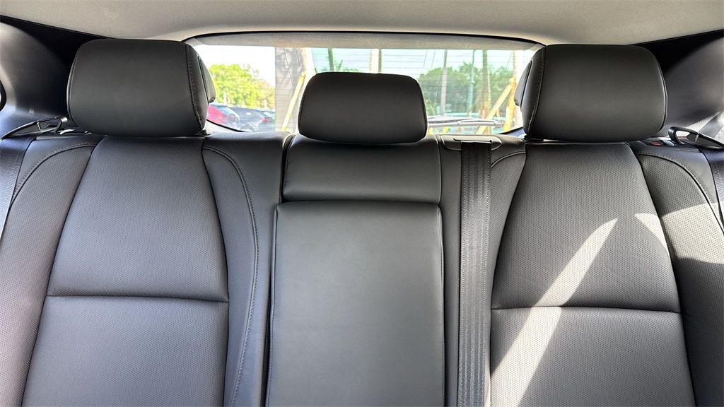 2024 Mazda CX-30 2.5 Turbo Premium photo 17