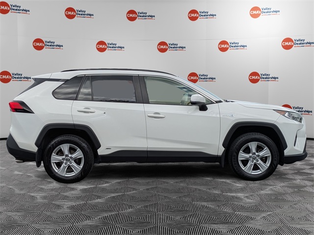 2019 Toyota RAV4 Hybrid XLE photo 2