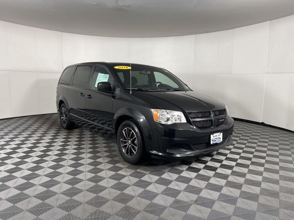 2016 Dodge Grand Caravan SE photo 5