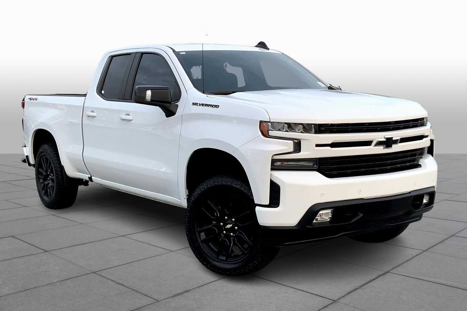 2021 Chevrolet Silverado 1500 RST photo 2