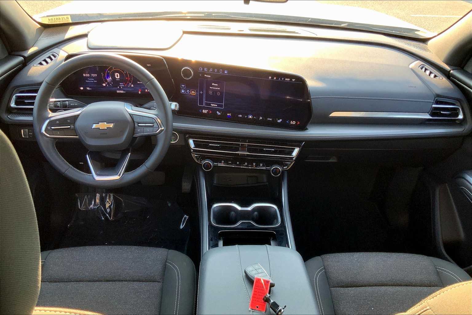 2024 Chevrolet Traverse LS photo 13