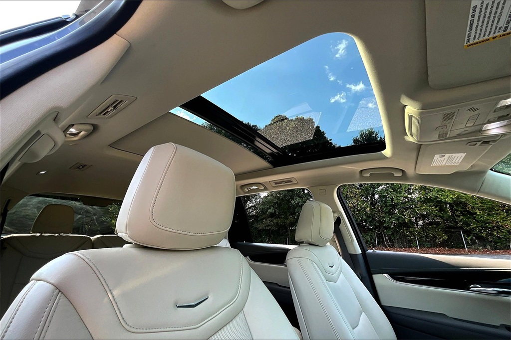 2020 Cadillac XT6 Premium Luxury photo 26