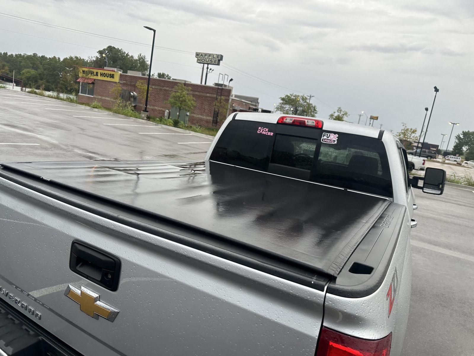 2018 Chevrolet Silverado 1500 LTZ photo 4