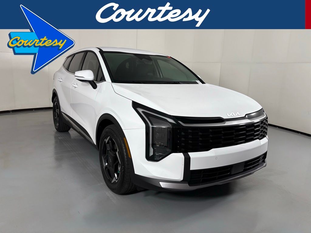 2026 Kia Sportage EX's photo