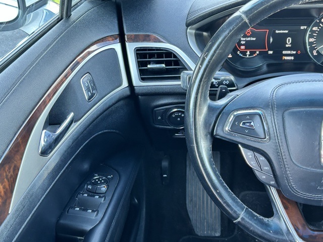 2017 Lincoln MKZ Reserve photo 12