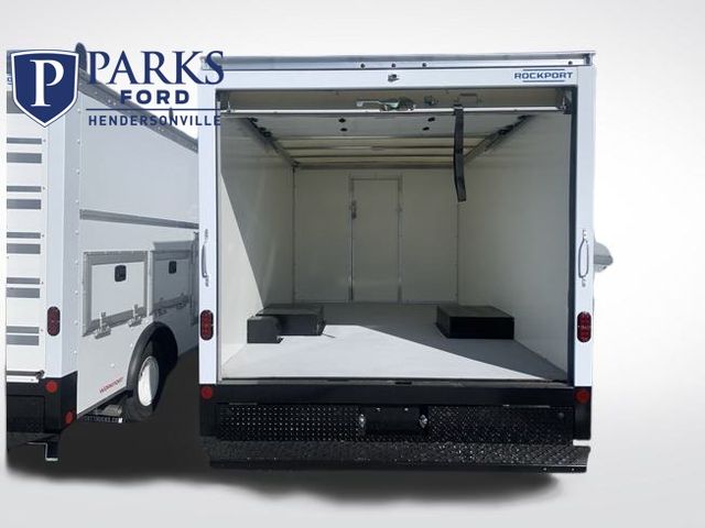 2026 Ford E-Series Cutaway Base's photo