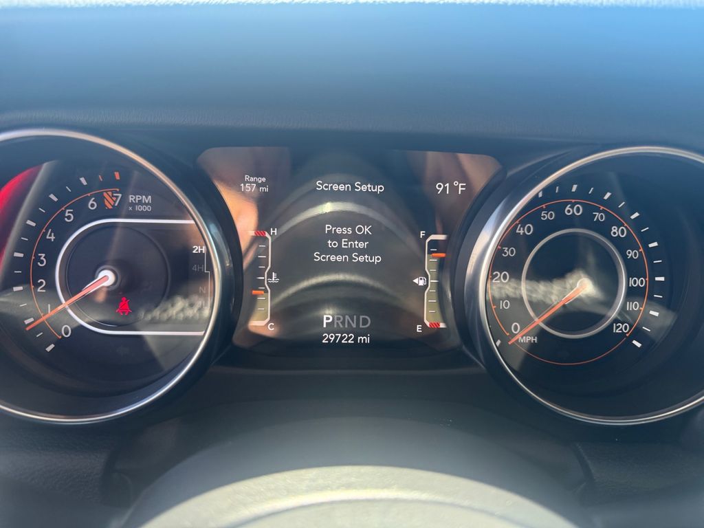 2022 Jeep Wrangler Unlimited Sahara photo 9