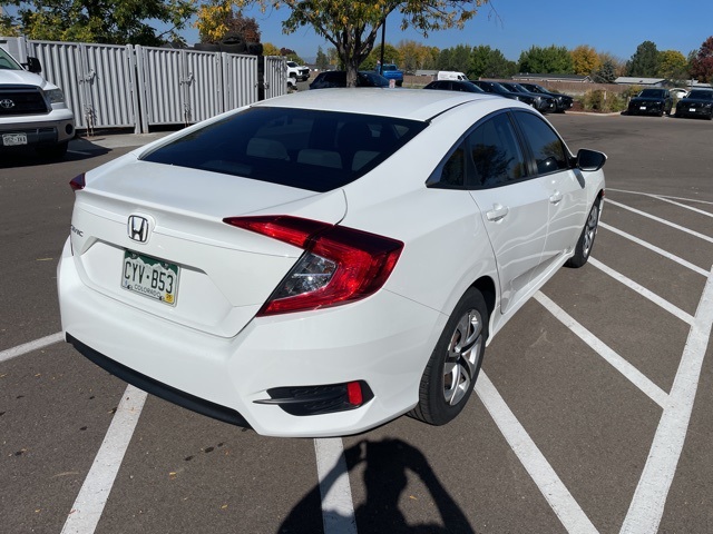 2017 Honda Civic LX photo 4