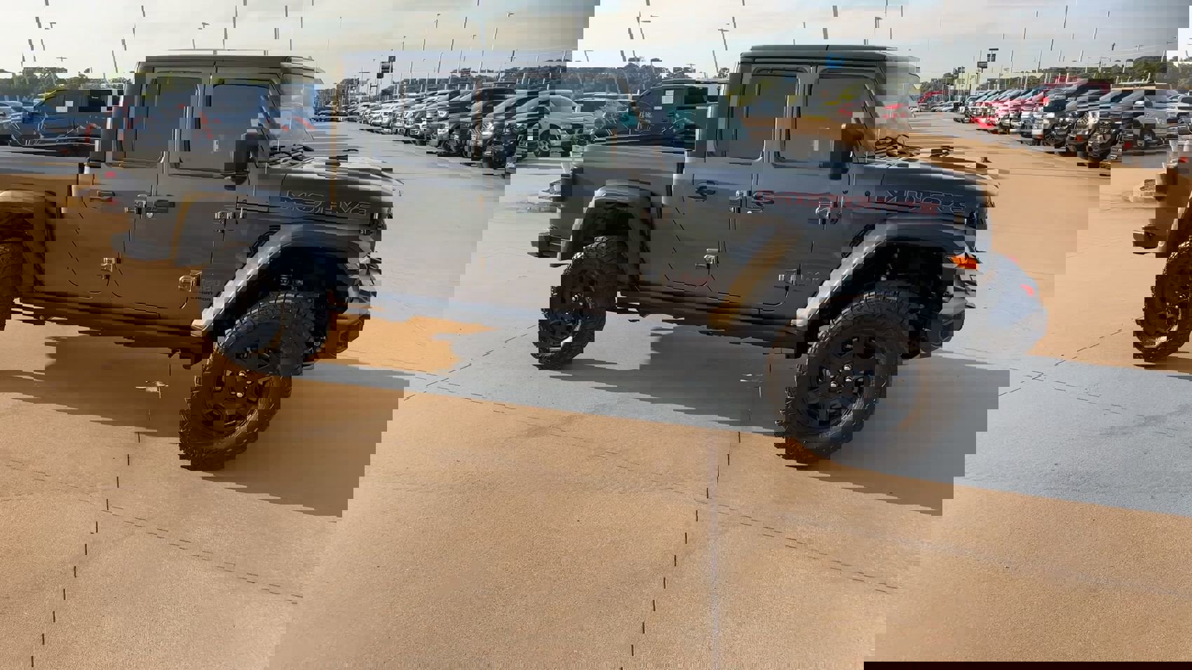 2023 Jeep Gladiator Mojave photo 9