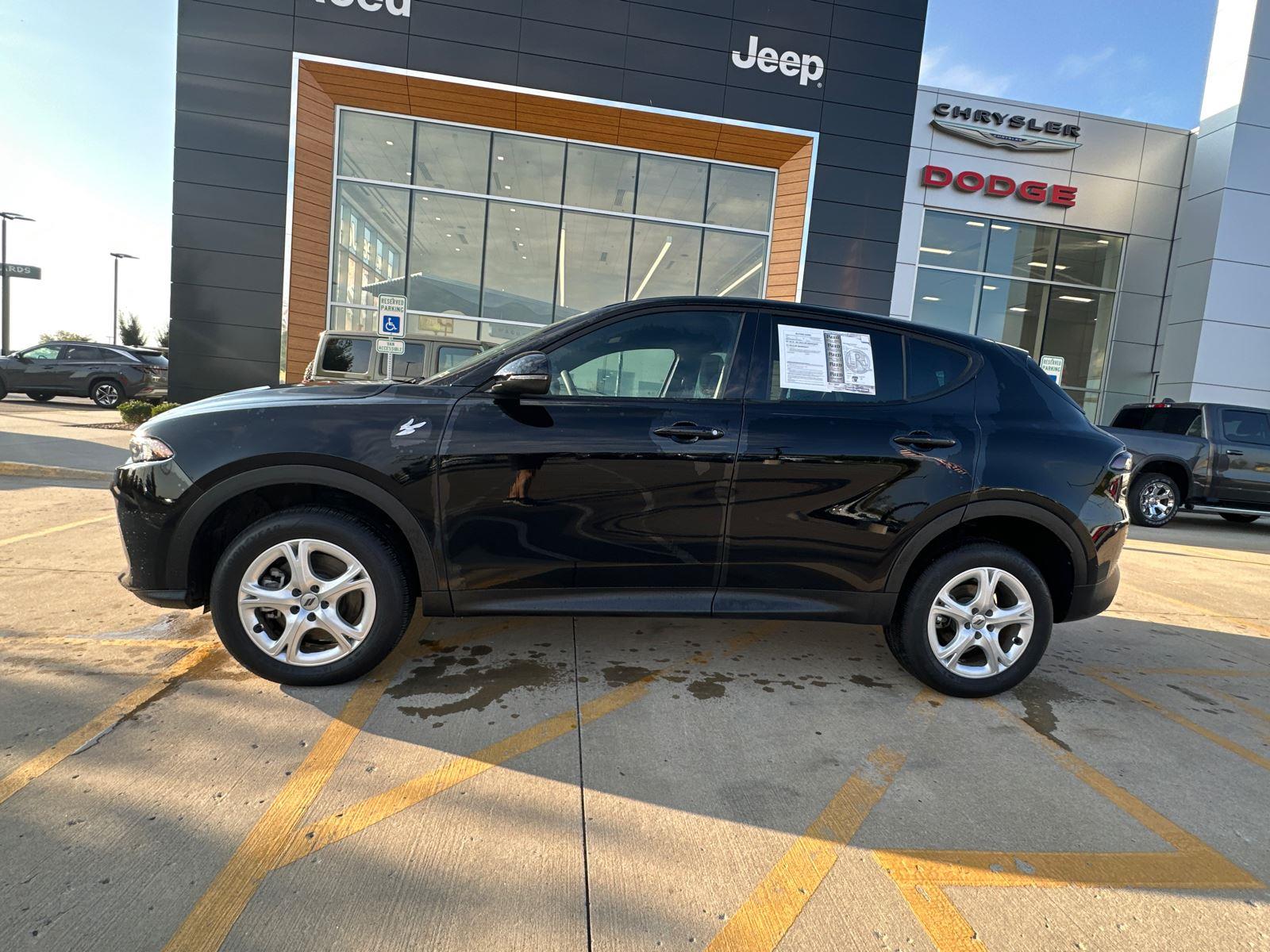 Used 2024 Dodge Hornet GT with VIN ZACNDFAN4R3A44248 for sale in Kansas City