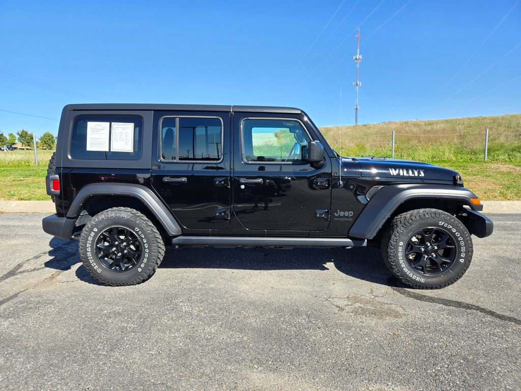 2021 Jeep Wrangler Unlimited Willys photo 2