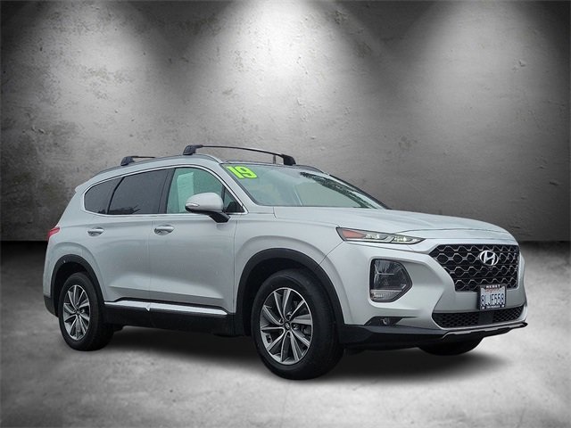 2019 Hyundai Santa Fe Ultimate photo 2