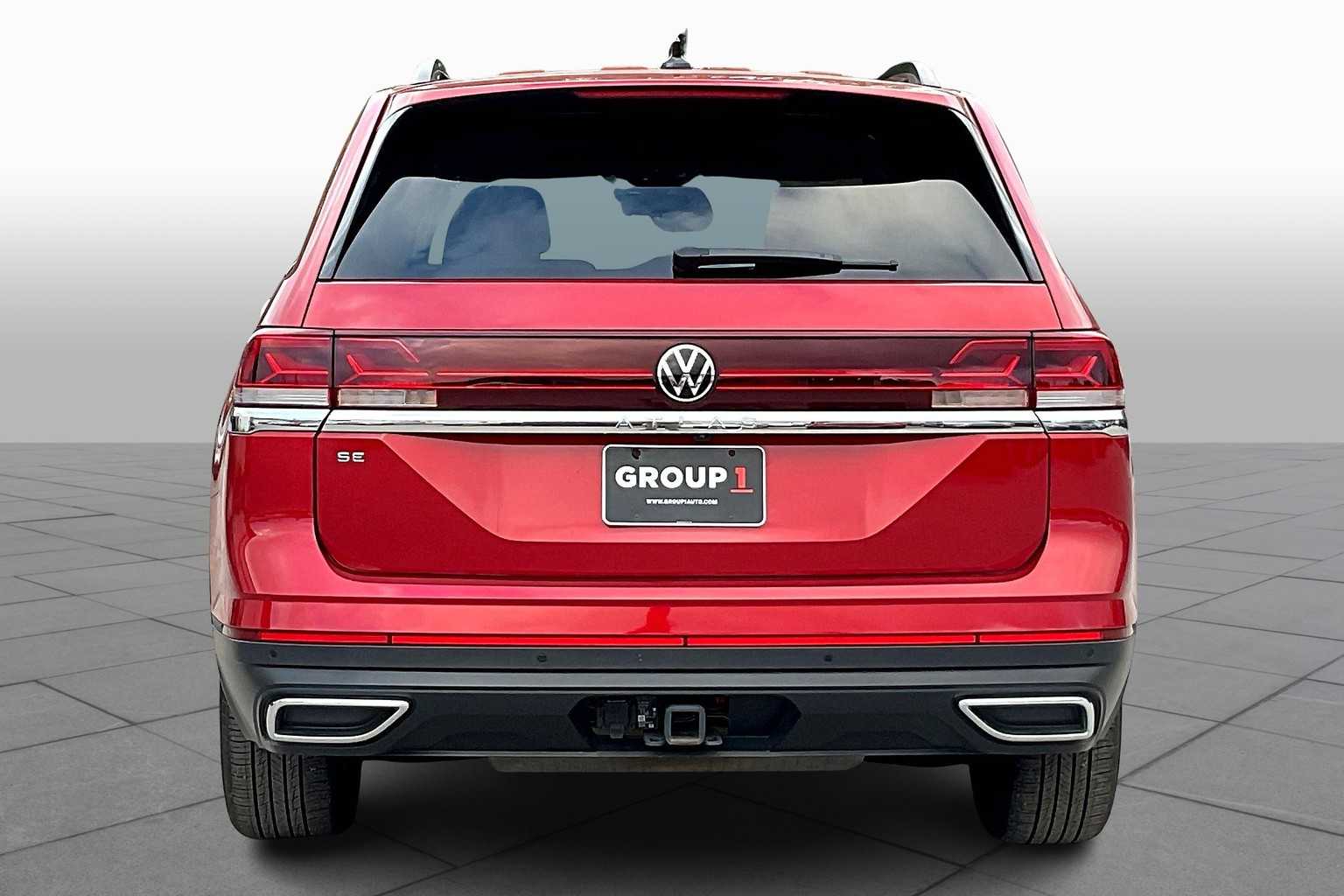 2024 Volkswagen Atlas SE Technology photo 4