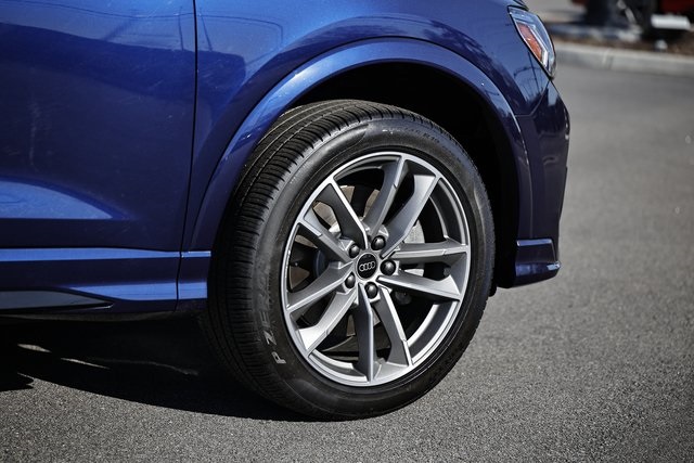 2025 Audi Q3 Premium S line photo 4