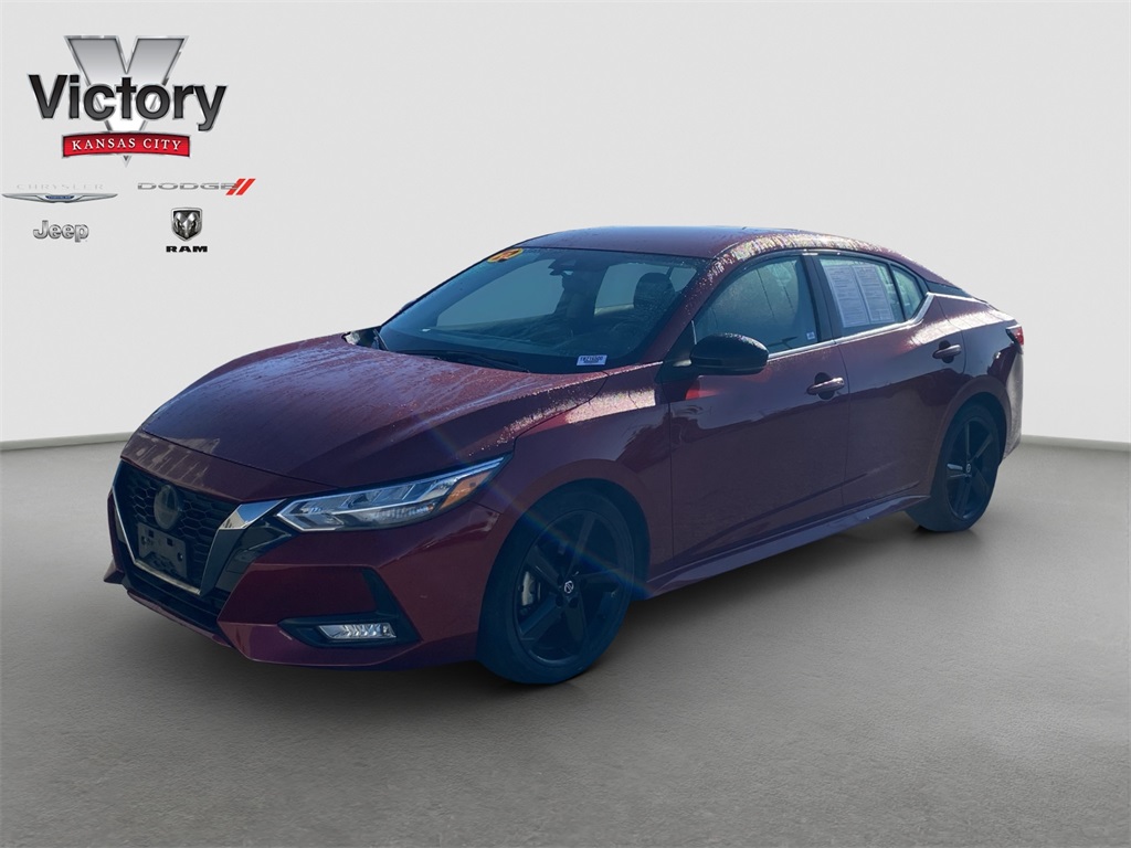 2022 Nissan Sentra SR photo 3