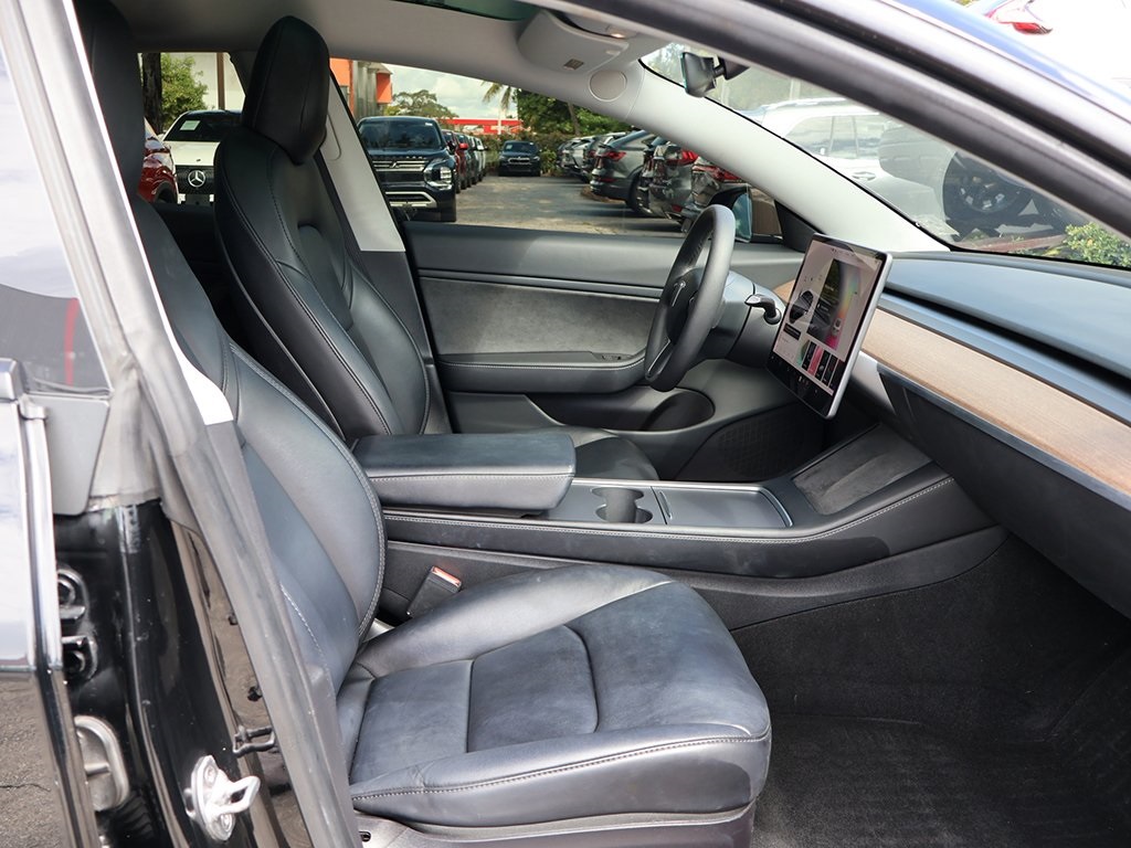 2021 Tesla Model 3 Long Range photo 30