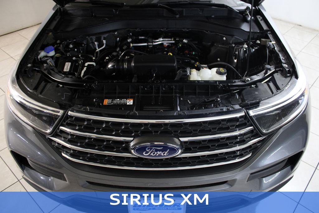 2022 Ford Explorer XLT photo 11