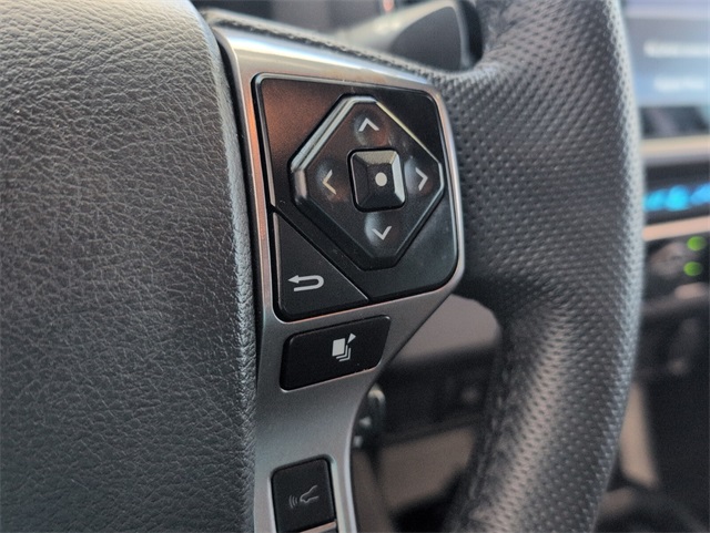 2023 Toyota Tacoma V6 photo 12
