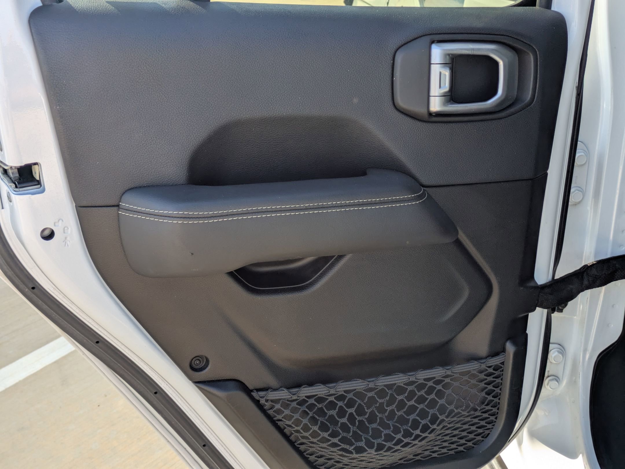 2019 Jeep Wrangler Unlimited Sahara photo 12