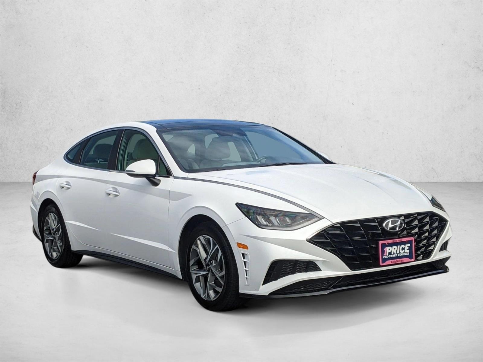 2023 Hyundai Sonata SEL photo 3