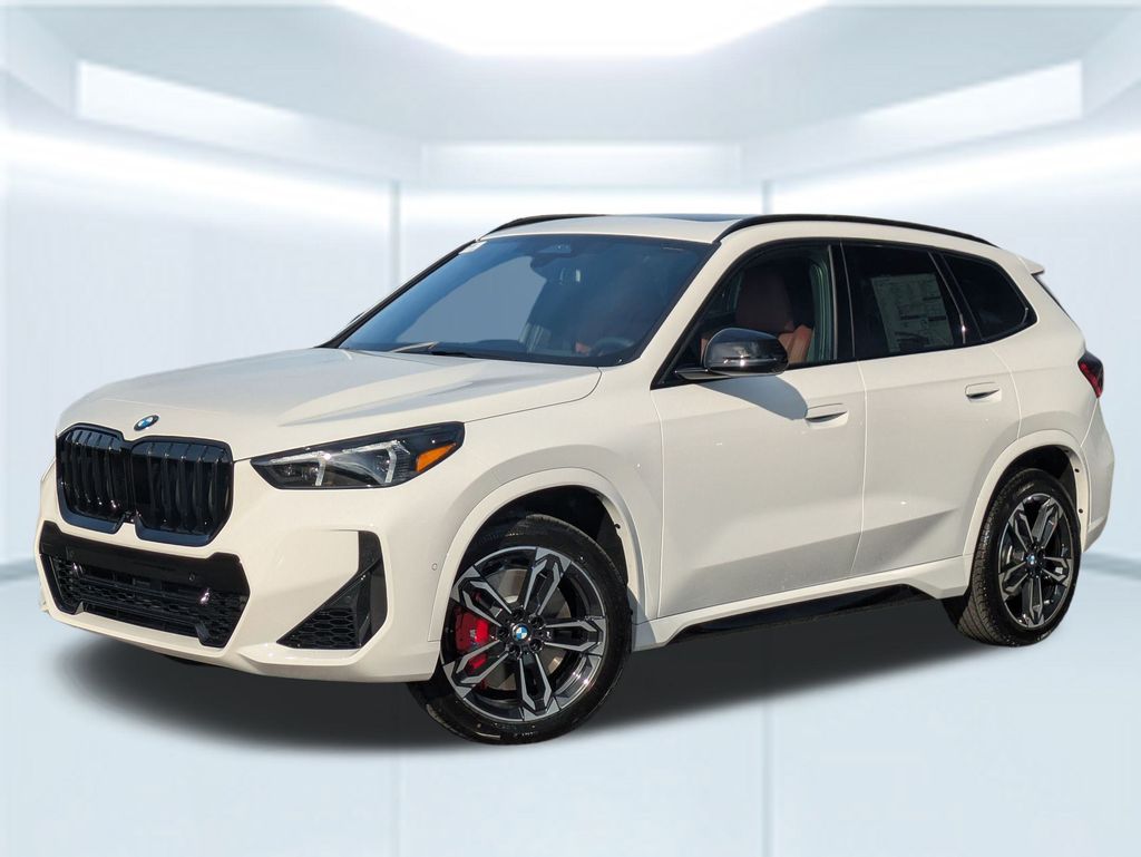 2026 BMW X1 28i's photo