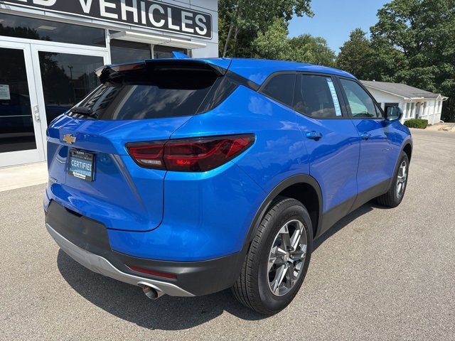 2025 Chevrolet Blazer 2LT photo 2