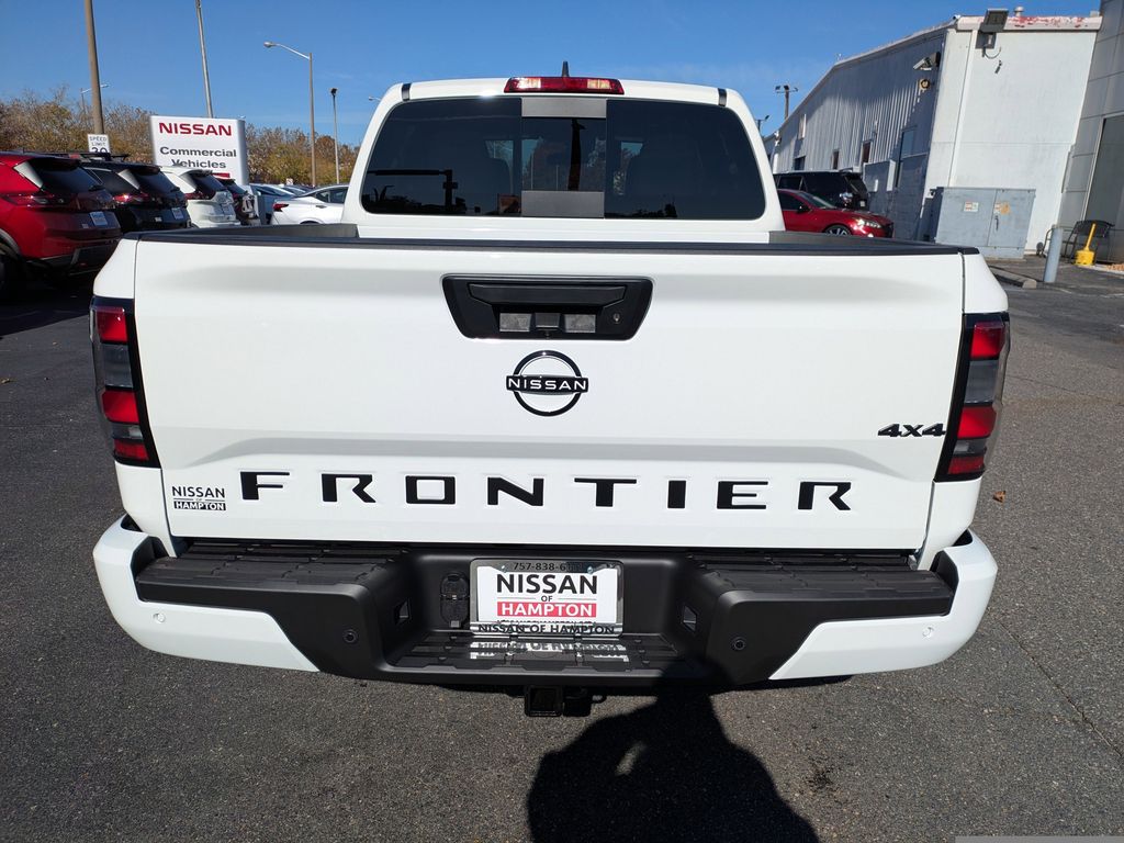 2026 Nissan Frontier SV photo 4