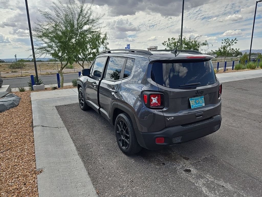 2020 Jeep Renegade Altitude photo 2