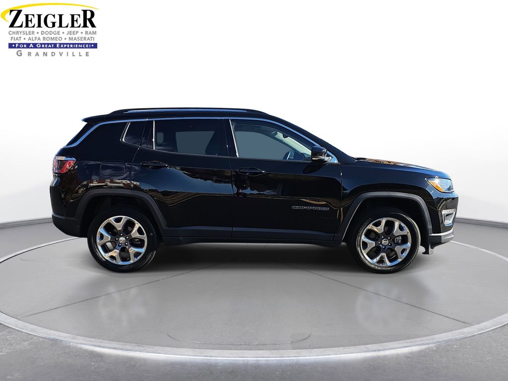 2020 Jeep Compass Limited photo 2
