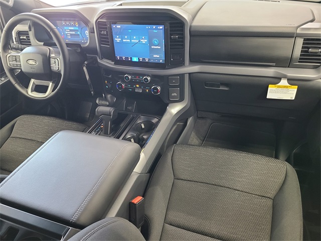 2025 Ford F-150 XLT photo 30
