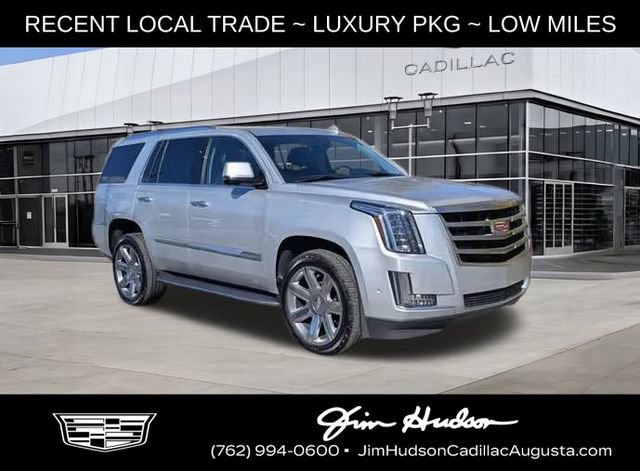 2020 Cadillac Escalade Luxury's photo