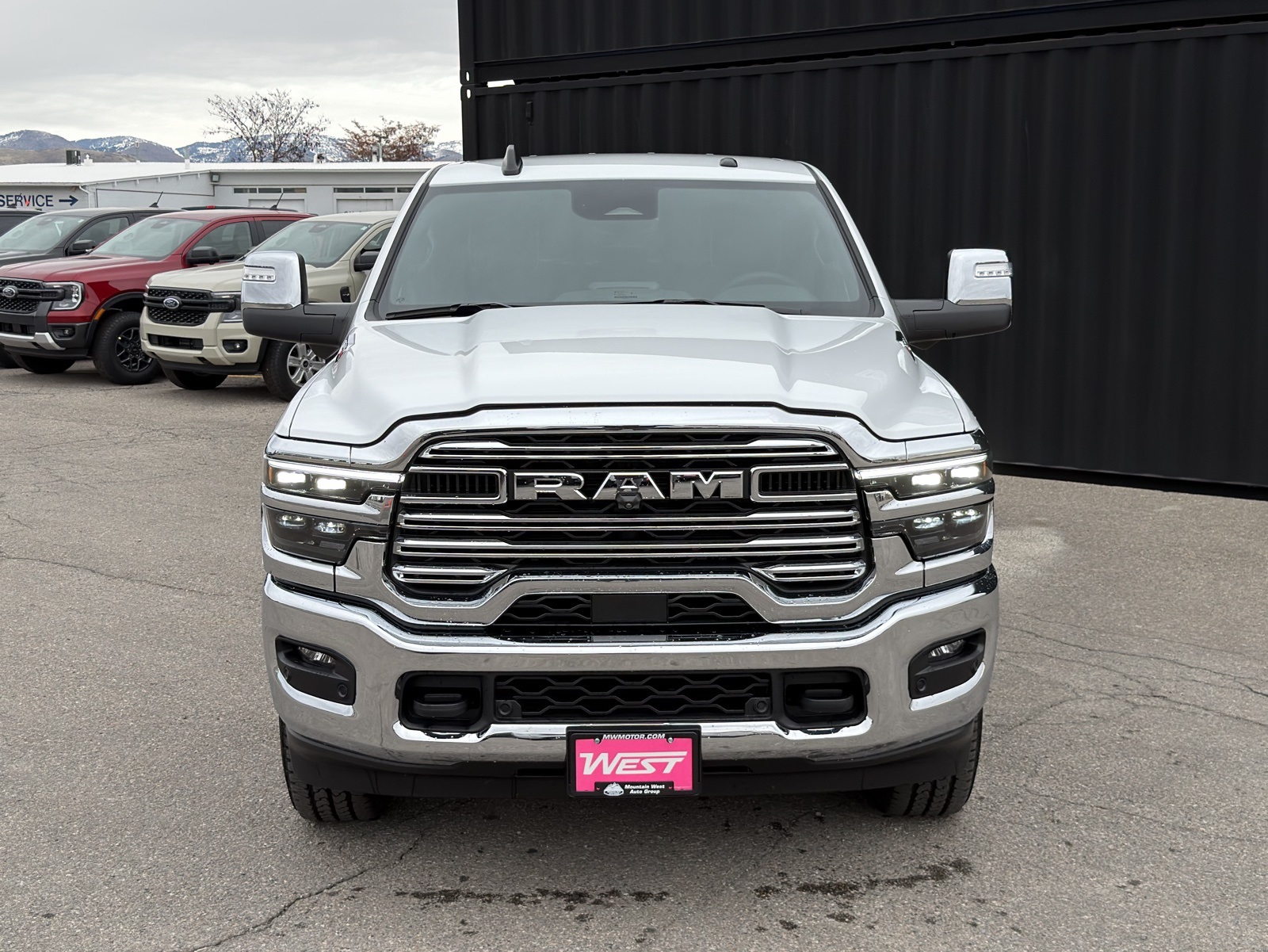 2025 Ram 2500 Laramie photo 3