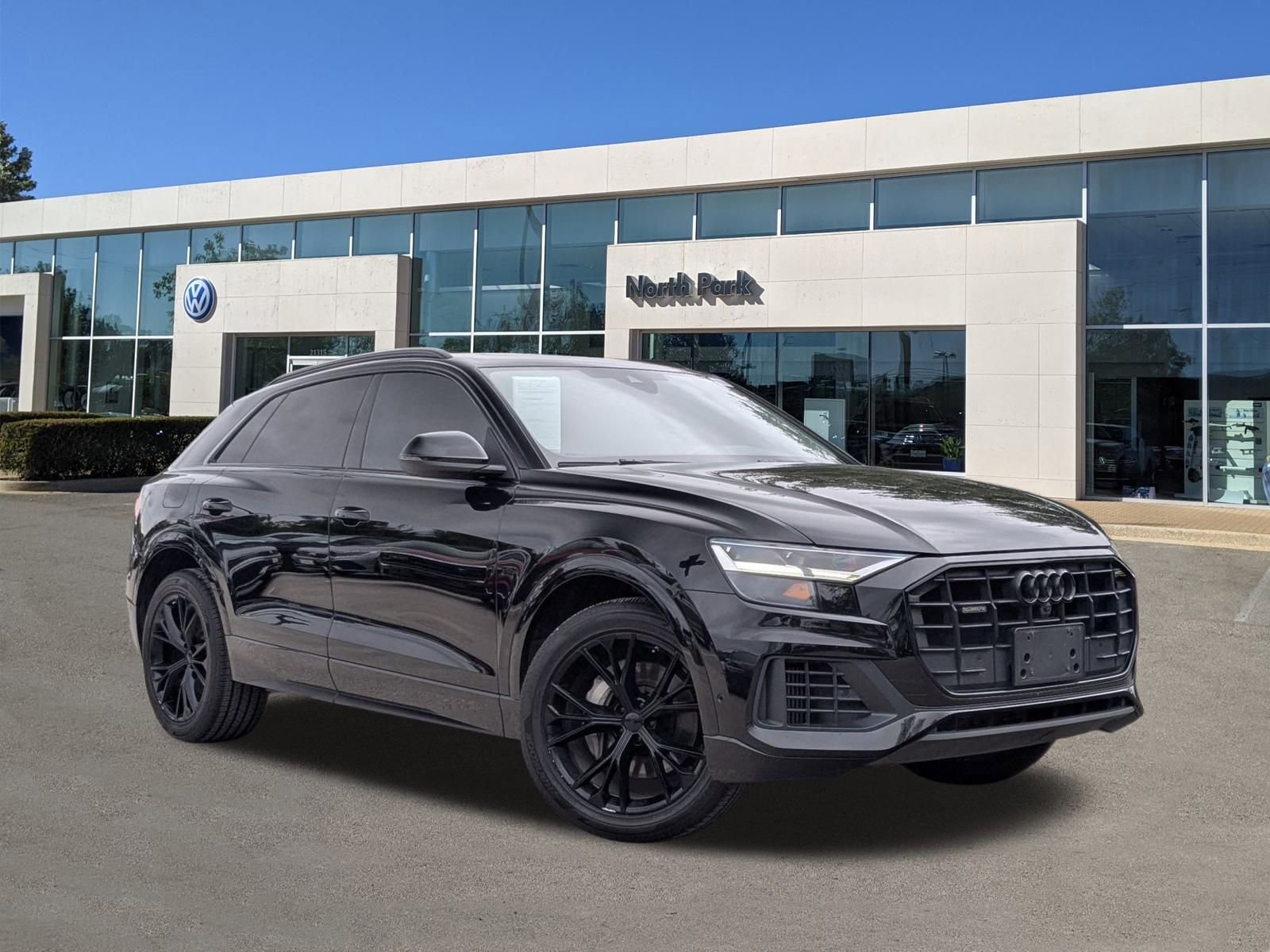 2022 Audi Q8 Premium's photo