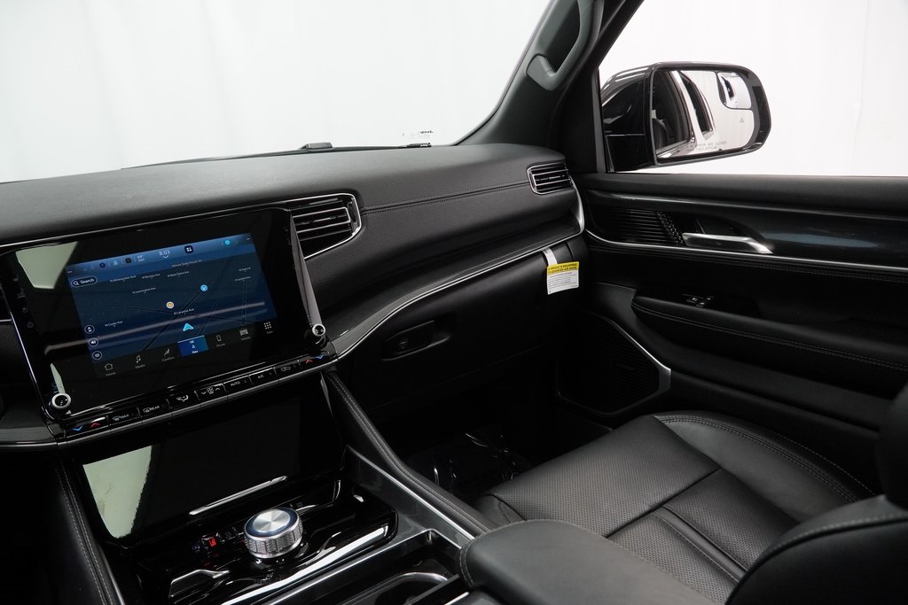 2023 Jeep Wagoneer Base photo 21