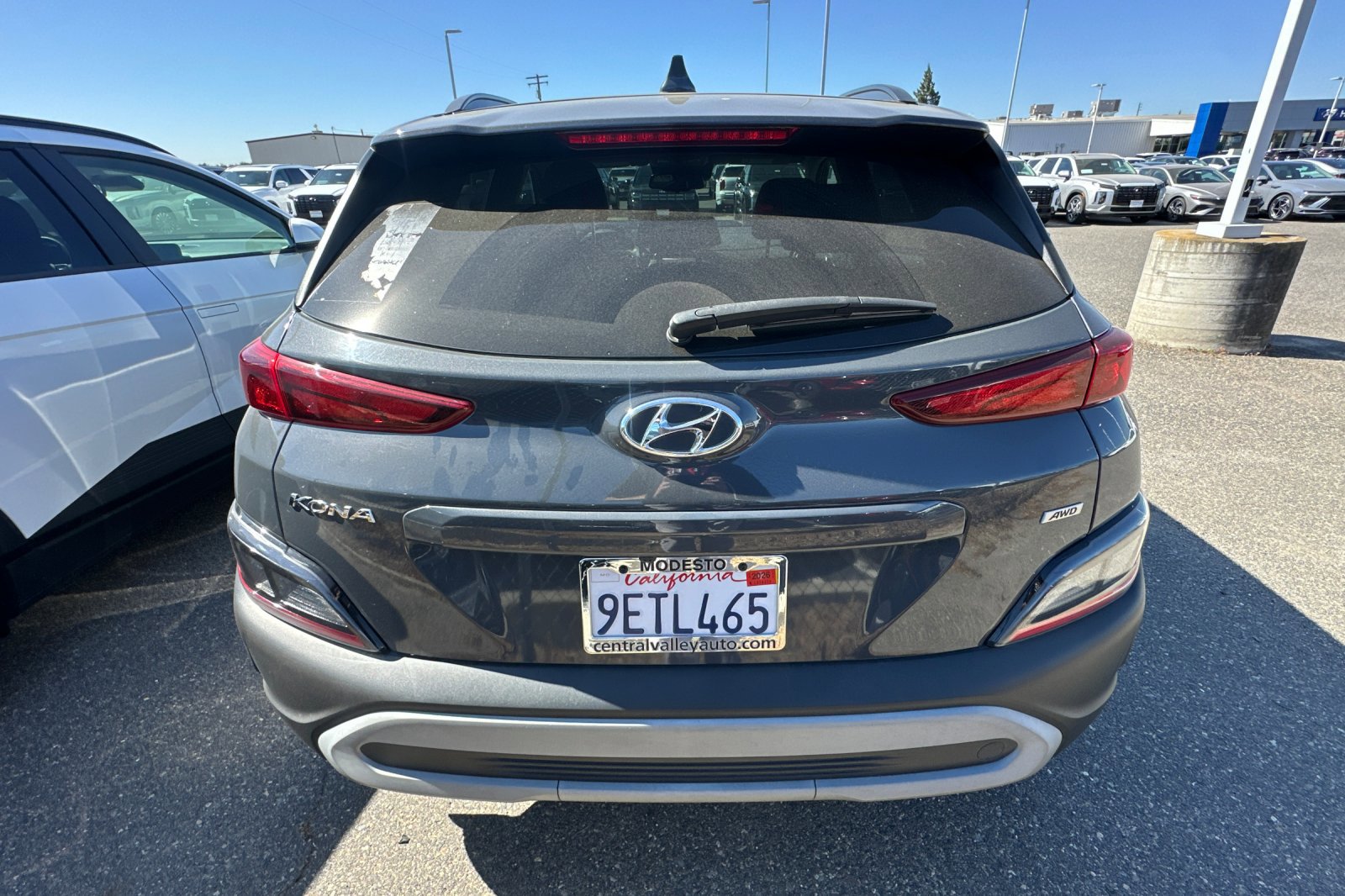 2023 Hyundai Kona SEL photo 4