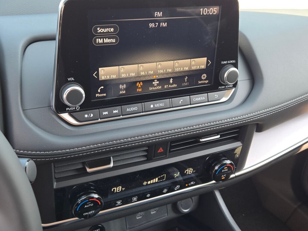 2026 Nissan Rogue SV photo 22