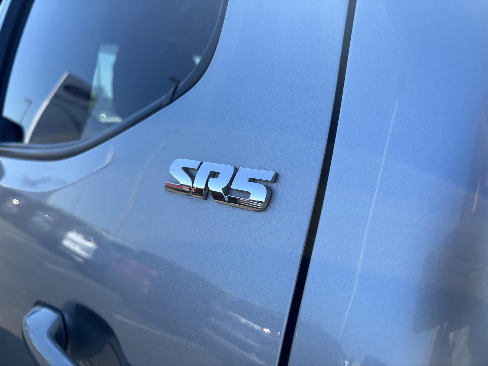 2022 Toyota Tacoma SR5 V6 photo 34