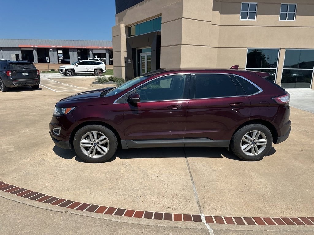 2018 Ford Edge SEL photo 2