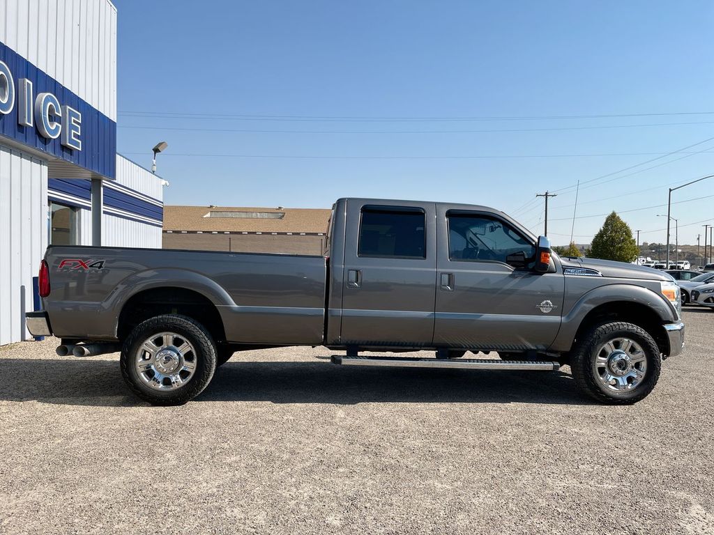 2012 Ford F-350 Lariat photo 7