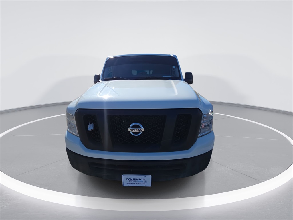 2020 Nissan NV2500 HD SV photo 3