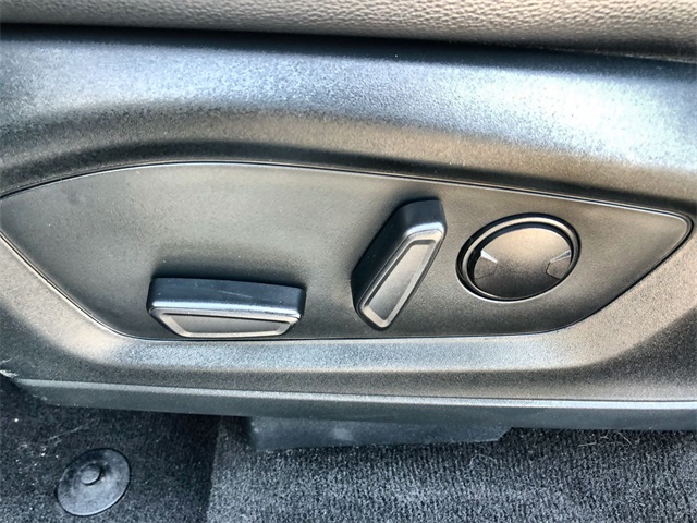 2023 Ford Explorer Limited photo 5